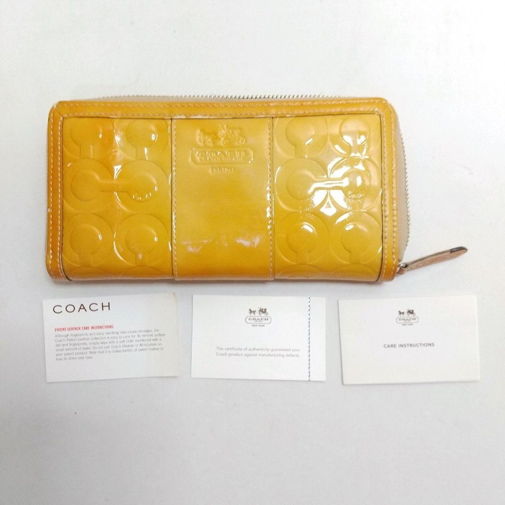 Coach Wallet #36***
